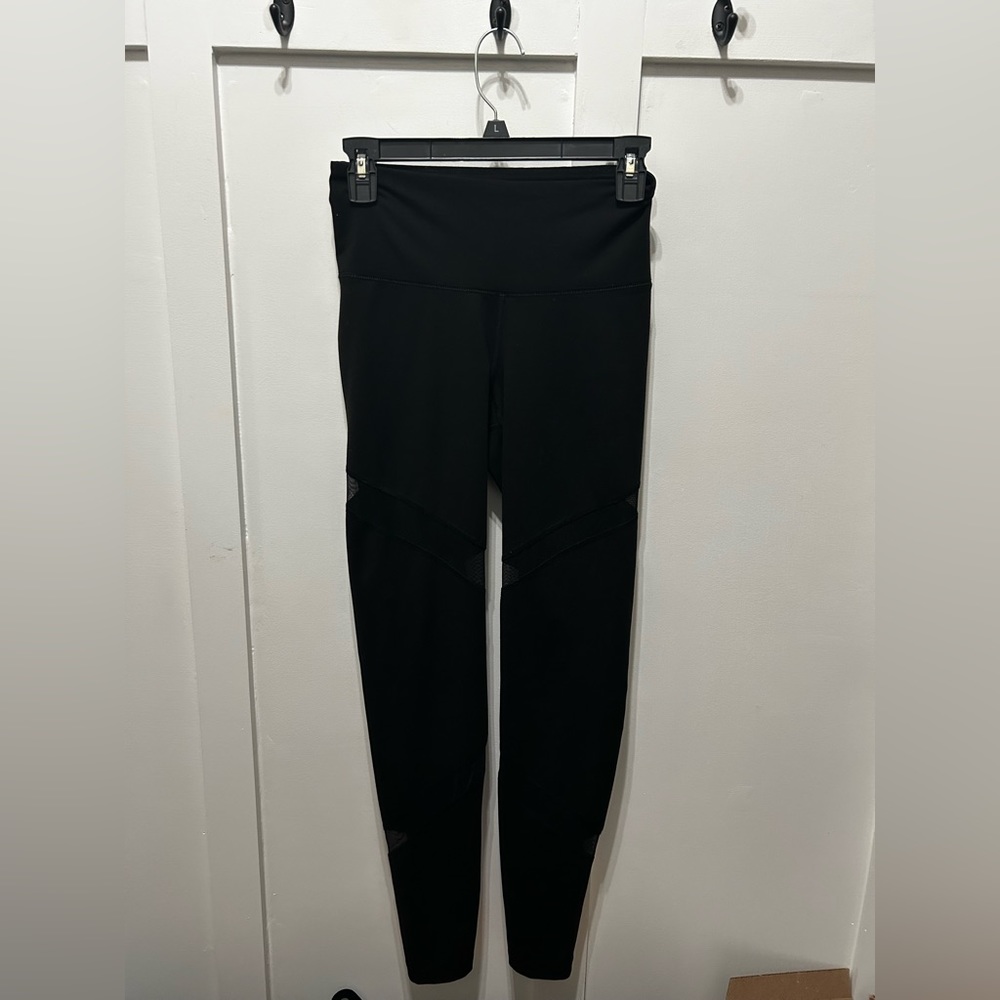 Old Navy Active‎ Go Dry Size Small Black Leggings